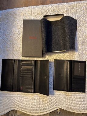 Tumi Black Leather Trifold and Bifold Card Holders Set with check Wallet